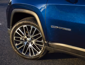 2022–25 Jeep Compass Limited T270 [Latam] (MP) '2021–25