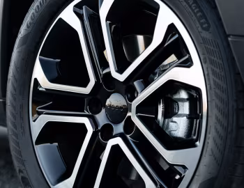 Jeep Compass North Star e-Hybrid [UK-spec] (MP) '2024–25