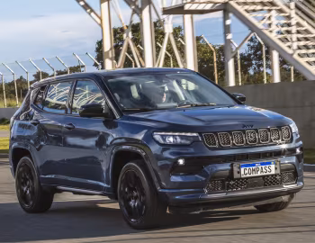 2023–24 Jeep Compass S 4xe [Latam] (MP) '2022–24