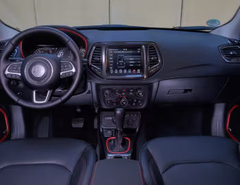 Painel frontal Jeep Compass S 4xe [EU-spec] (MP) '2020–21