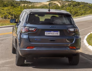 2023–24 Jeep Compass S 4xe [Latam] (MP) '2022–24