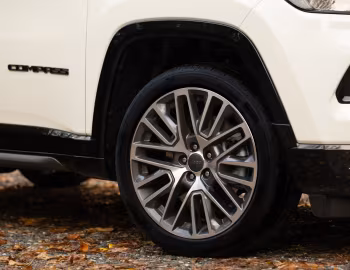 Jeep Compass Summit 4xe [EU-spec] (MP) '2024–25