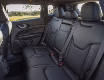 Interior 2022–pr. Jeep Compass S T270 [Latam] (MP) '2021–pr.
