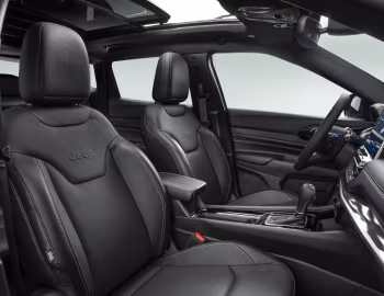 Interior 2022–pr. Jeep Compass S T270 [Latam] (MP) '2021–pr.