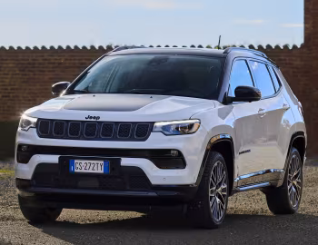 Jeep Compass Summit 4xe [EU-spec] (MP) '2024–25