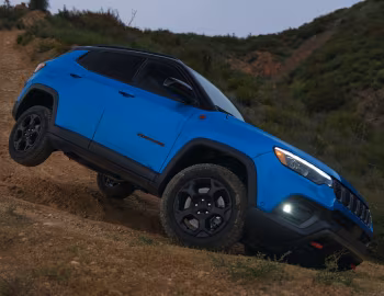 2022–pr. Jeep Compass Trailhawk [North America] (MP) '2021–pr.