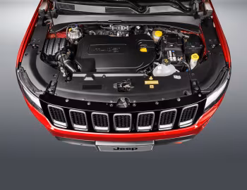 Sob o capô Jeep Compass Trailhawk [Latam] (MP) '2016–21