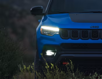 2022–pr. Jeep Compass Trailhawk [North America] (MP) '2021–pr.