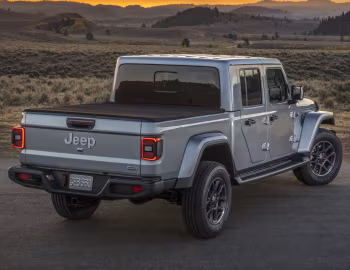 2020–pr. Jeep Gladiator Overland [North America] (JT) '2019–pr.