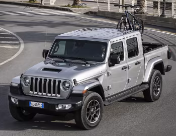 Jeep Gladiator Overland [EU-spec] (JT) '2021–23
