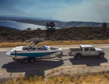 2020–pr. Jeep Gladiator Overland [North America] (JT) '2019–pr.