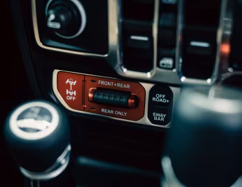 Interior Jeep Gladiator Rubicon [Japan] (JT) '2022–pr.