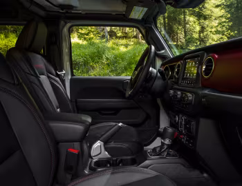 Interior Jeep Gladiator Rubicon [EU-spec] (JT) '2021–23