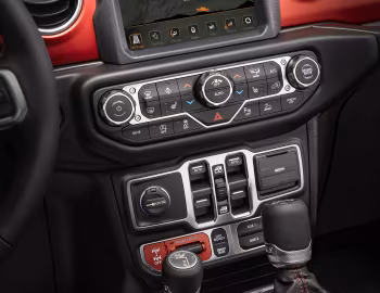 Interior 2020–23 Jeep Gladiator Rubicon [North America] (JT) '2019–23