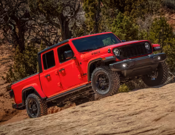 2024–pr. Jeep Gladiator Willys [North America] (JT) '2023–pr.