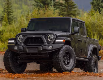 2024–pr. Jeep Gladiator Willys with upfit package by AEV [North America] (JT) '2023–pr.