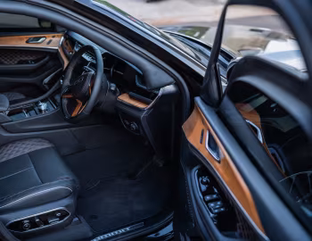 Interior SVI Jeep Grand Cherokee (WL) '2025–pr.
