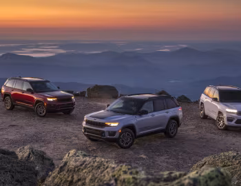 2022–pr. Jeep Grand Cherokee (WL) '2021–pr.