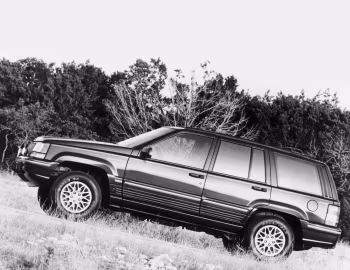 1993–96 Jeep Grand Cherokee Limited (ZJ)