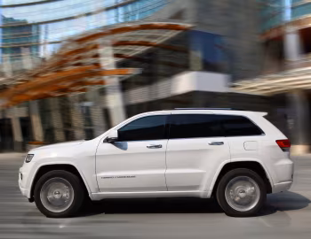 Jeep Grand Cherokee Overland [Worldwide] (WK2) '2013–16