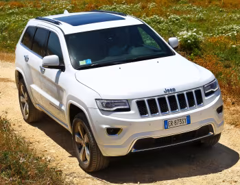 Jeep Grand Cherokee Overland [Worldwide] (WK2) '2013–16