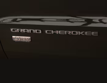 Jeep Grand Cherokee "75th Anniversary" [Worldwide] (WK2) '2016
