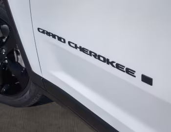 2022–pr. Jeep Grand Cherokee L Limited Black Package [North America] (WL) '2022–pr.