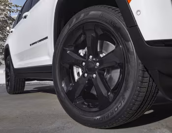 2022–pr. Jeep Grand Cherokee L Limited Black Package [North America] (WL) '2022–pr.