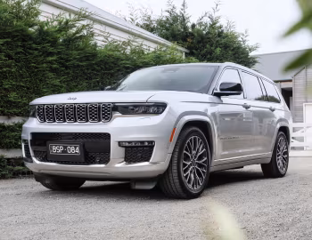 Jeep Grand Cherokee L Summit Reserve [Australia] (WL) '2022–pr.