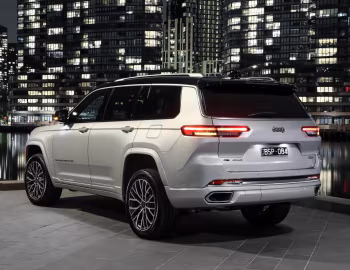 Jeep Grand Cherokee L Summit Reserve [Australia] (WL) '2022–pr.