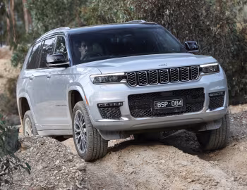 Jeep Grand Cherokee L Summit Reserve [Australia] (WL) '2022–pr.