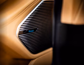 Interior Jeep Grand Cherokee L Summit Reserve [Japan] (WL) '2022–pr.