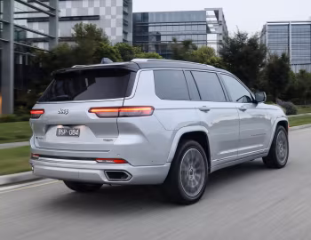 Jeep Grand Cherokee L Summit Reserve [Australia] (WL) '2022–pr.