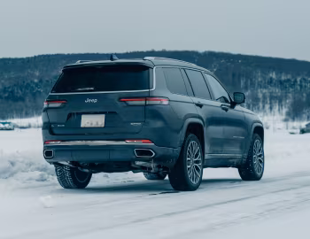 Jeep Grand Cherokee L Summit Reserve [Japan] (WL) '2022–pr.