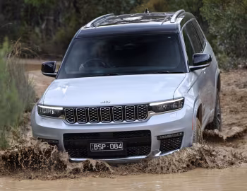 Jeep Grand Cherokee L Summit Reserve [Australia] (WL) '2022–pr.