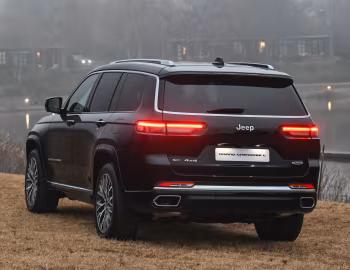 Jeep Grand Cherokee L Summit Reserve [South Africa] (WL) '2022–pr.