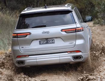Jeep Grand Cherokee L Summit Reserve [Australia] (WL) '2022–pr.