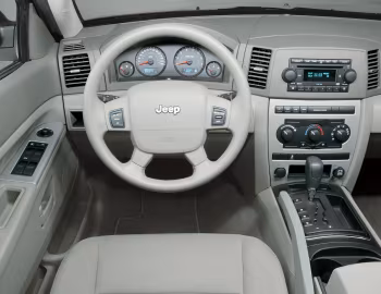 Painel frontal 2005–07 Jeep Grand Cherokee Laredo (WK) '2004–07