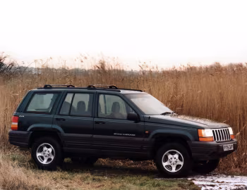 Jeep Grand Cherokee Laredo [UK-spec] (ZJ) '1996–98