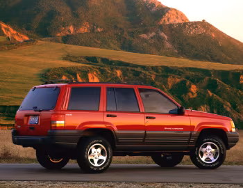 1996–98 Jeep Grand Cherokee Laredo (ZJ)