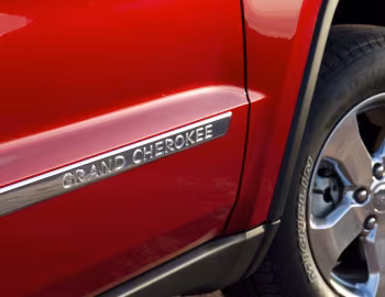 2011–13 Jeep Grand Cherokee Limited [North America] (WK2) '2010–13