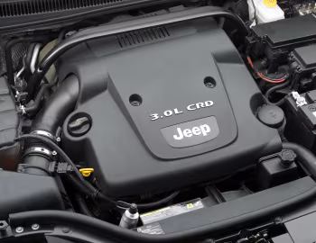 Sob o capô 2008–10 Jeep Grand Cherokee Limited (WK) '2007–10