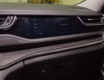 Interior 2022–pr. Jeep Grand Cherokee Limited [North America] (WL) '2021–pr.