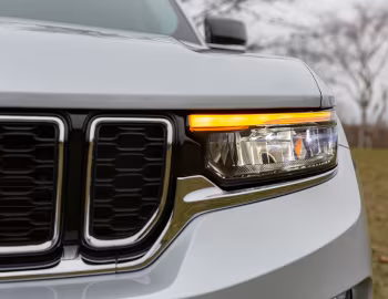 2022–pr. Jeep Grand Cherokee Limited [North America] (WL) '2021–pr.