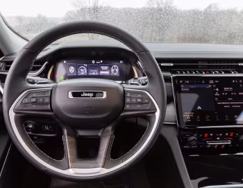 Painel frontal 2022–pr. Jeep Grand Cherokee Limited [North America] (WL) '2021–pr.