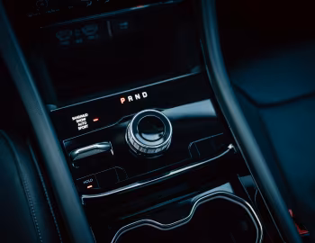 Interior Jeep Grand Cherokee Limited [Japan] (WL) '2022–pr.