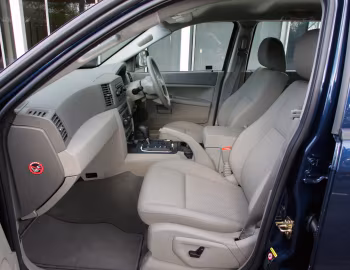 Interior Jeep Grand Cherokee Limited [UK-spec] (WK) '2005–07
