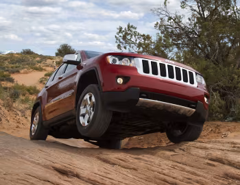 2011–13 Jeep Grand Cherokee Limited [North America] (WK2) '2010–13