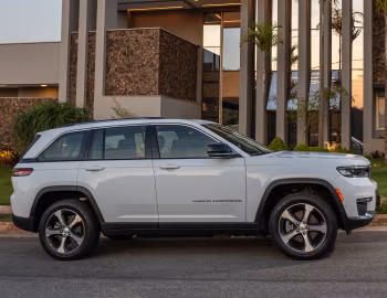 Jeep Grand Cherokee Limited 4xe [Latam] (WL) '2023–pr.