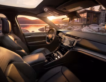 Interior 2027 Jeep Grand Cherokee Overland [North America] (WL) '2026